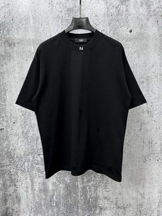 Picture of Fendi T Shirts Short _SKUFendiXS-Lxetr3813812